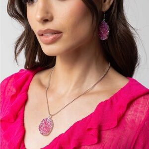 Paparazzi Pink Necklace